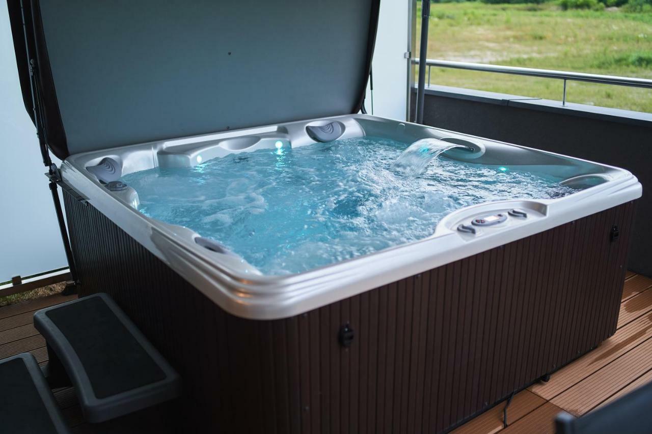 ז'שוב Apartament - Jacuzzi מראה חיצוני תמונה
