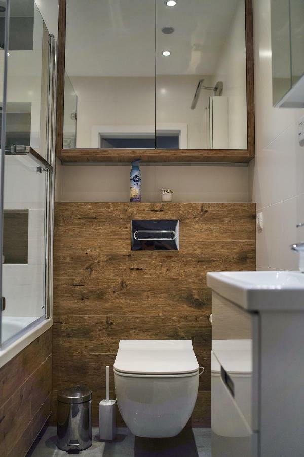 ז'שוב Apartament - Jacuzzi מראה חיצוני תמונה